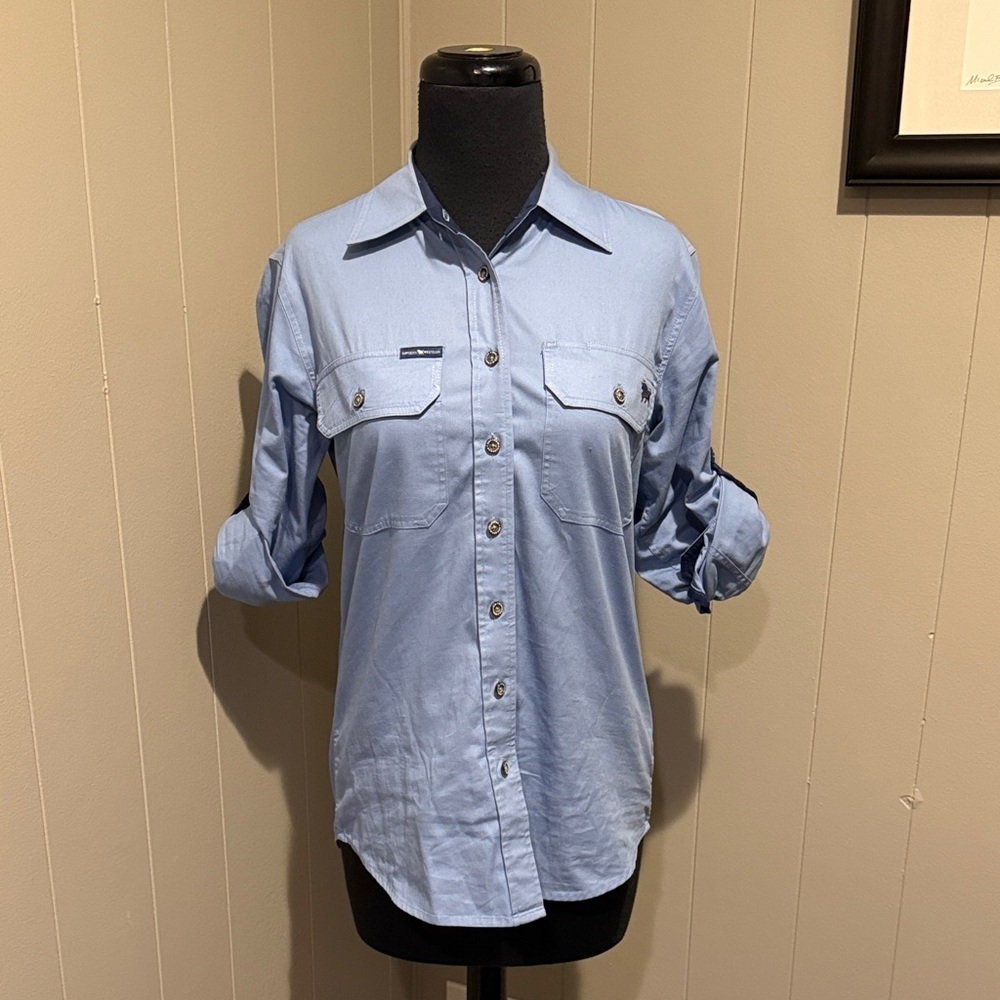 Ringers Western Australia 6 Loose Fit Elegant Light Blue Button Down Shirt